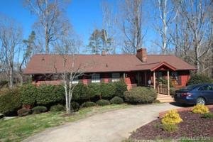 106 N Oakwood Drive