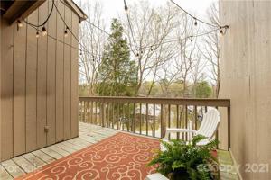 62 Ridgeport Road