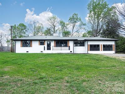 1325 Armstrong Road