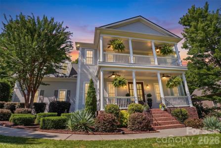 2075 Lake Forest Drive