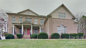 6415 Riverside Oaks