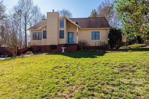 5483 Valley Run