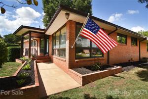 153 34th NW