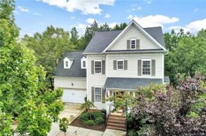 131 Shoreline Parkway