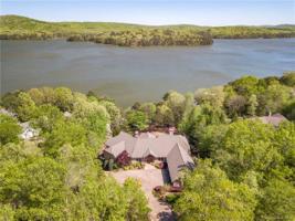 229 Porters Glen Lane