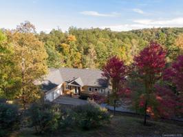 125 North Mountain Lane