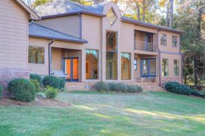 3352 Lake Wylie Drive