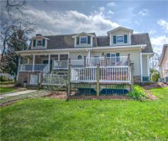 211 Cardinal Lane