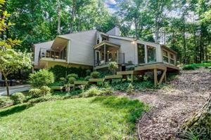 13623 Woody Point