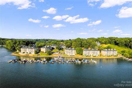 9801 Emerald Point