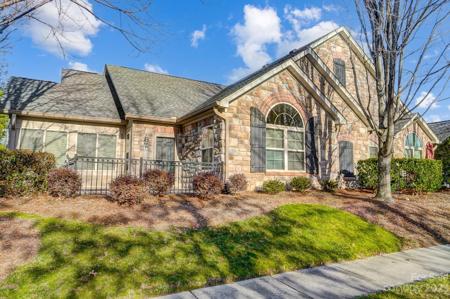 756 Ledgestone Court