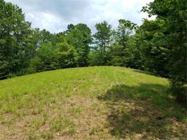 00 Lake Adger Parkway