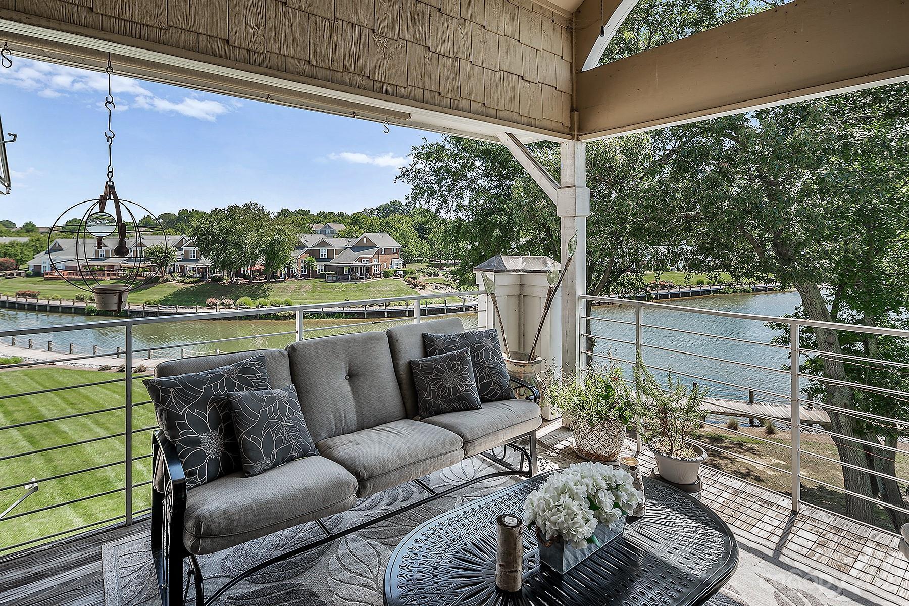 18641 Harborside Drive, Cornelius, NC lhrmls01928036