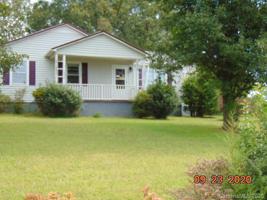 7 Woods Drive