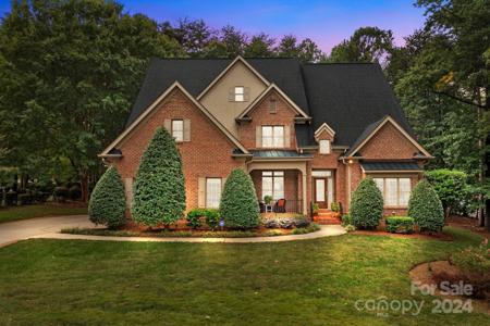 18807 Pentwater Court