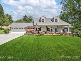 83 Greenbriar Drive
