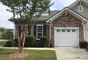 551 Pine Links