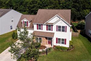 15239 Edgewater Forest Lane