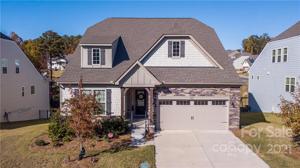 16811 Lookout Landing