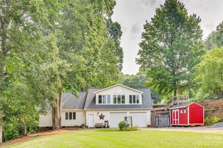 3811 Fox Valley