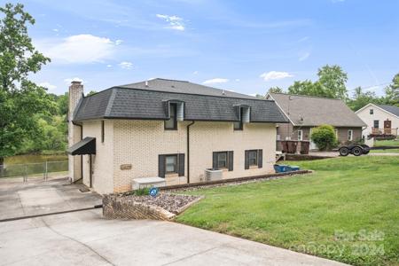 6298 Lynchburg Road