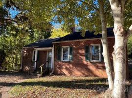 1223 11th NW