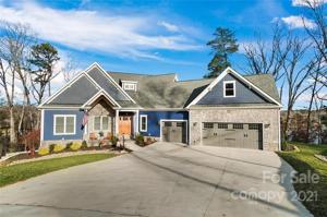 3720 Rivergrass