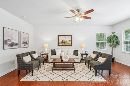128 Van Gogh Trail