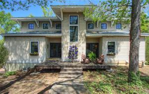 1499 Maloa Way