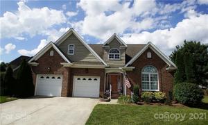 3108 18th NE
