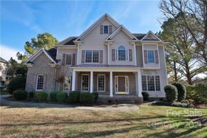 6312 Riverside Oaks