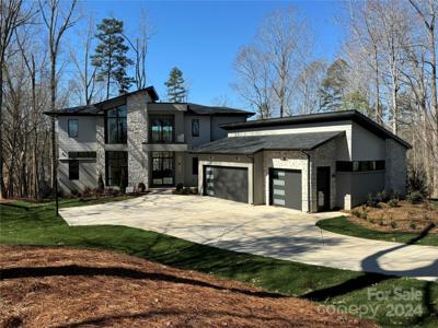 1007 Timberlake Point