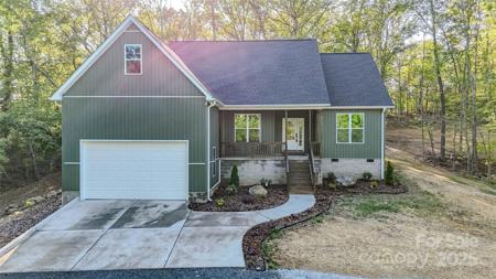 472 Oak Road