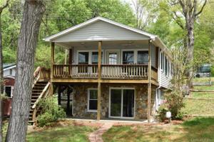 520 Pinehaven Drive