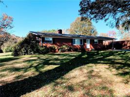 3115 Falling Creek Road NE