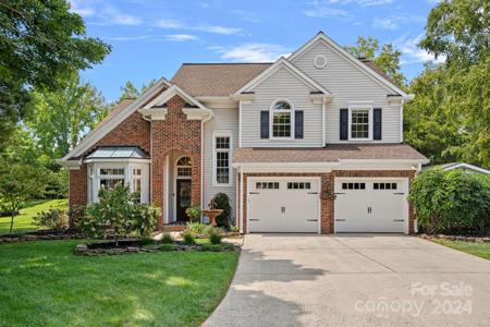102 Southhaven Drive