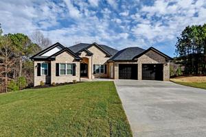 12 Royal Vista