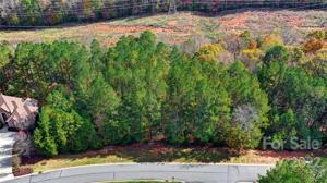 3012 Ashwood Park