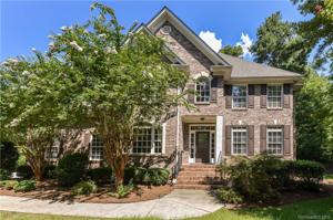 1392 Ridgewood Drive