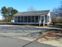 145 Dove Lane