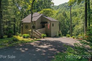 2105 Buffalo Creek