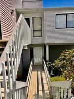 1050 21st NW