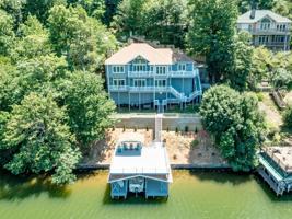 304 Seton