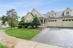 3822 16th NE