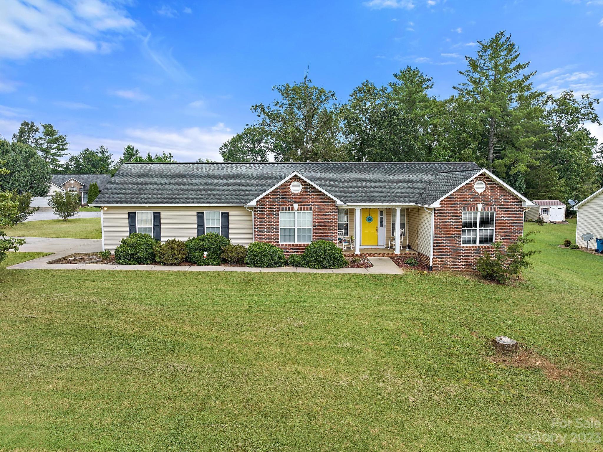 20 Songbird Lane, Hickory, NC lhrmls01785701