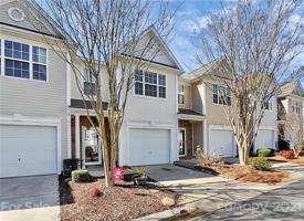 1506 Royal Auburn Avenue