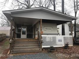 208 Lake Tillery Trail