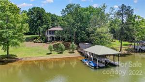5275 Johnsons Barn