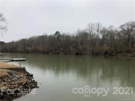 1420 Riverside