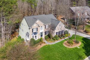 116 Village Glen Way
